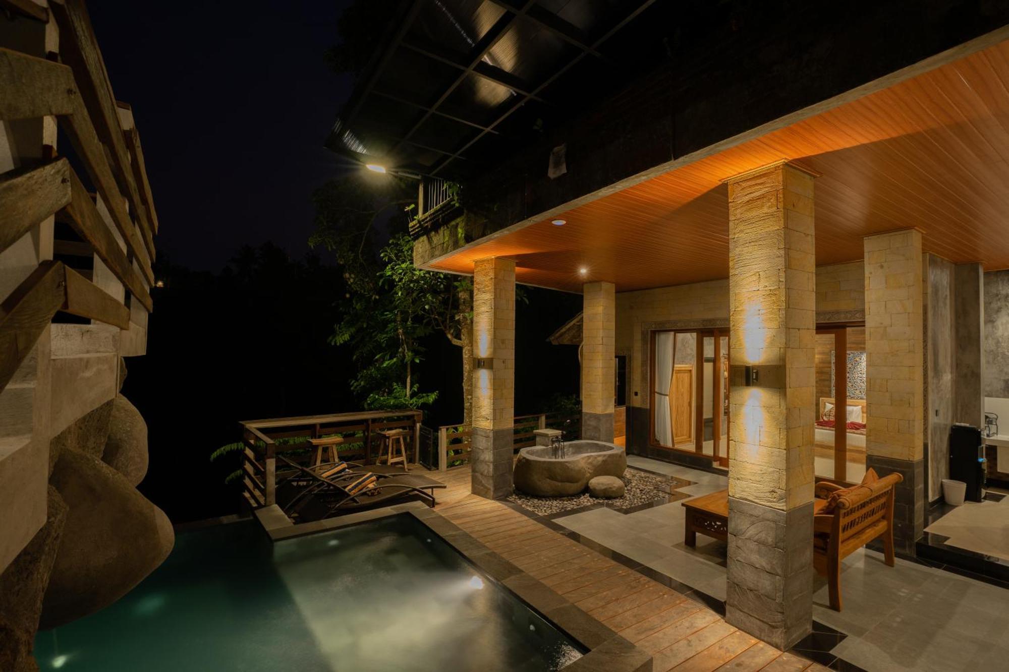 Ubud Paras Villa Luaran gambar