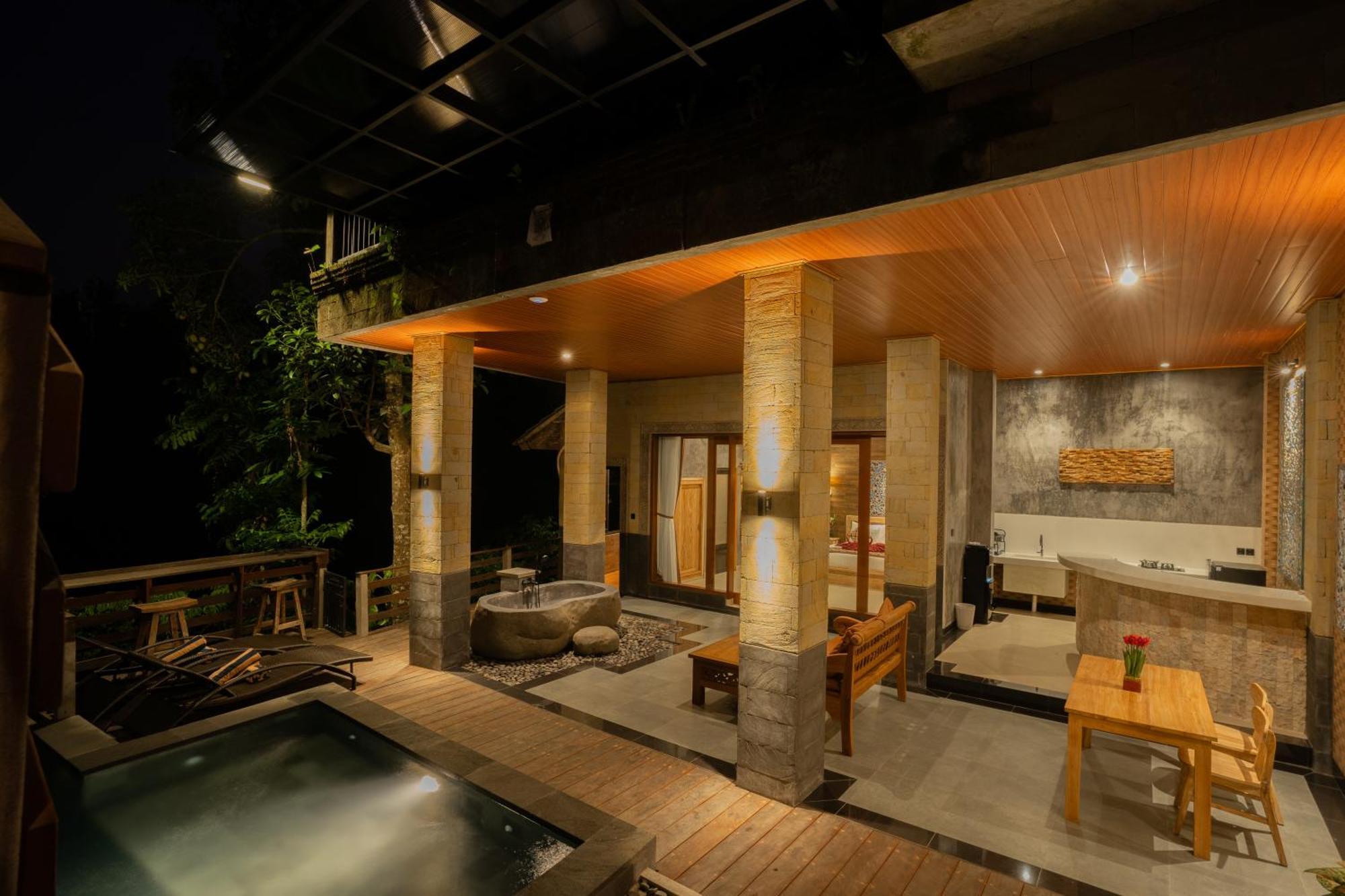 Ubud Paras Villa Luaran gambar