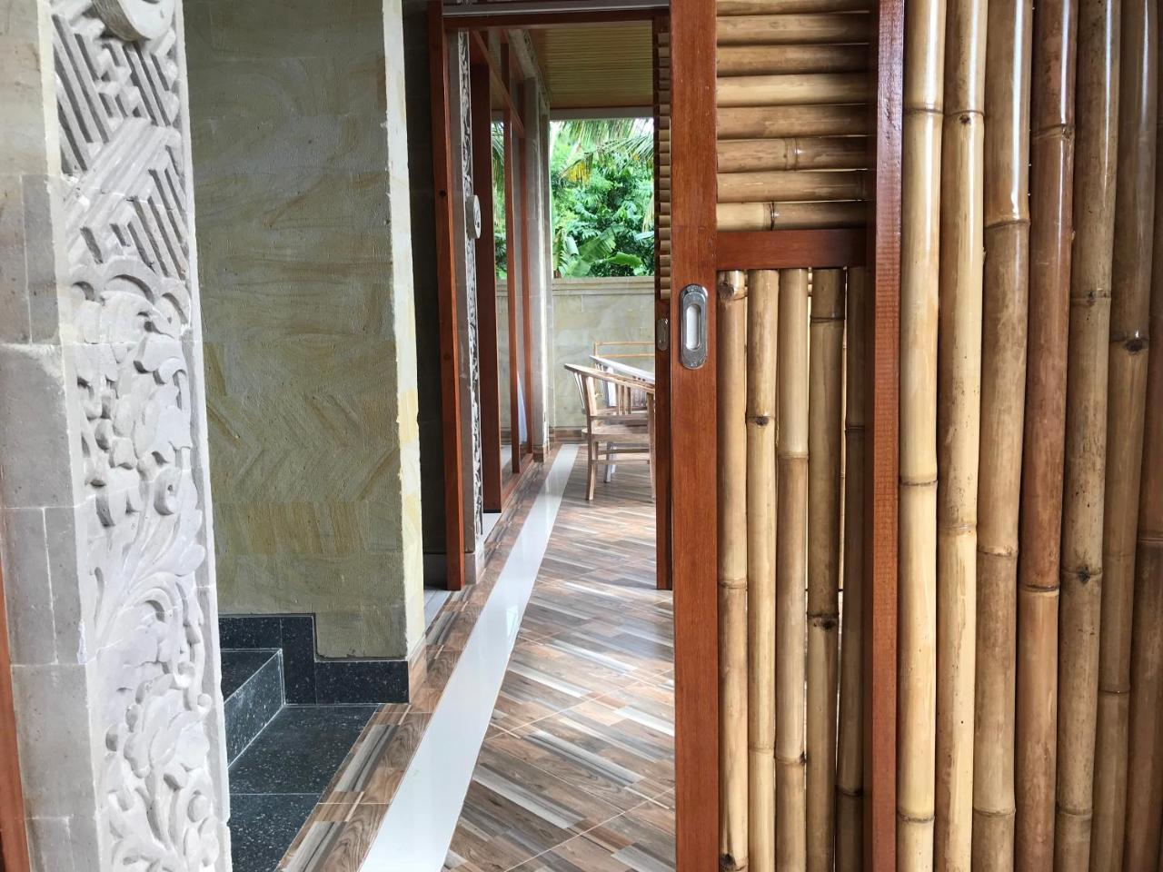 Ubud Paras Villa Luaran gambar