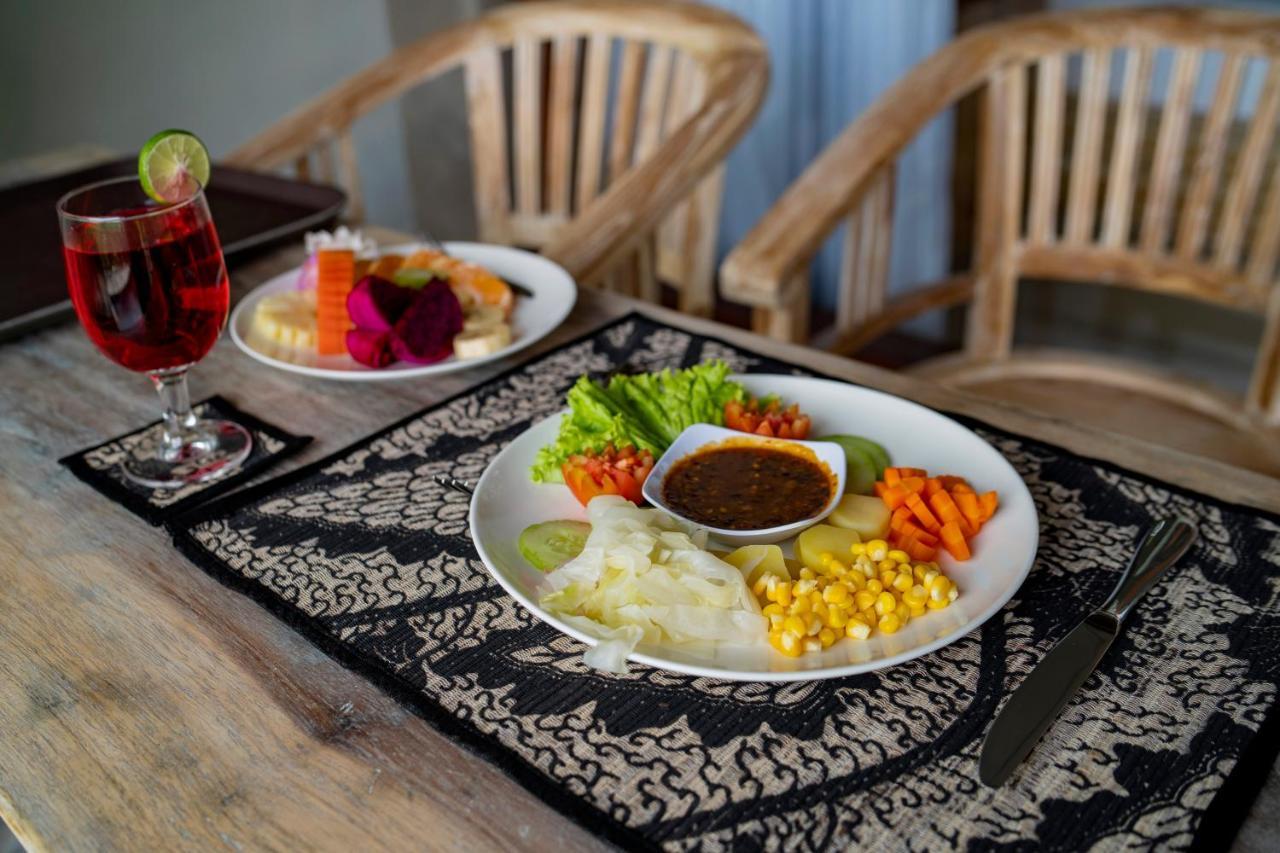 Ubud Paras Villa Luaran gambar